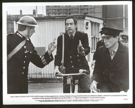 Eye Of The NEEDLE-8X10 B&amp;W-DONALD Sutherland As Spy Fn - £16.21 GBP