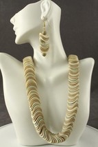 VINTAGE Costume Jewelry Cream Taupe Beige Stack Folded Disc Necklace &amp; Earrings - $20.56