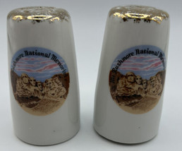 Salt and Pepper Shakers Mt. Rushmore National Memorial White Decal Gold Top 2.75 - £8.26 GBP
