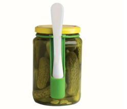 Pickle Fork  for the Jar  1 Pack  Pickle Grabber NEW - $10.83