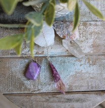 Pretty Pink Swarovski Crystal Pendulum with Hand Painted Pendulum End Cap - $417.04 MXN