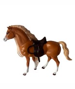 90&#39;s Mattel Walking Barbie Doll Horse 13&quot; Long 10&quot; Tall 1998 - $272.99 MXN