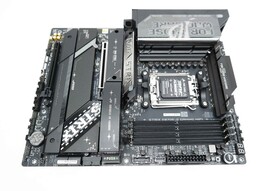 ASUS ROG STRIX X870E-E GAMING WIFI AMD X870 ATX DDR5 Wi-Fi 7 Motherboard  image 4