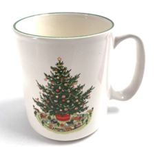 Pfaltzgraff Christmas Heritage Mug Cup Coffee Tea Cocoa Holiday Tree 3 3/4" RARE - $24.74