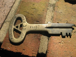 Haunted Halloween Collection Ghostly Prison Key From Joliet Ill - £365.44 GBP