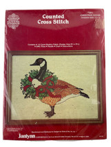 Janlynn Cross Stitch Christmas Goose Wearing Wreath Kit 59-1 Vintage 1984  - $17.30