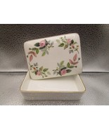 Wedgwood Hathaway Rose  ceramic floral trinket box 5&quot; [55] - $24.75