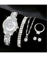 Casual Solid Color Jewelry Buckle Quartz Women&#39;s Watches - $2.78+