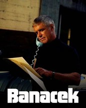 Banacek TV series 8x10 inch photo George Peppard on telephone with show titles - £7.67 GBP