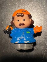 1 Fisher Price Little People Trash Man 2001 *With Wear* x1 - $7.99
