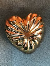 Vintage Large Ridged Goldtone Hollow Puffy HEART Scarf Clip – 1 and 5/8th’s x 1  - £9.74 GBP