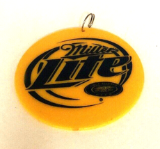 Miller Lite Beer Logo Key Chain Great For Any Collection! Yellow Plastic - £6.59 GBP