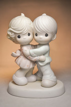 Precious Moments: Hug One Another - 521299 - Classic Figure - £11.81 GBP