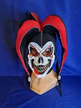 Easter Unlimited Mask VTG Halloween Rare Horror jester All 3 Skull Charms - £44.10 GBP