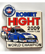 Robert Hight 2009 Funny Car World Champion Pin AAA Auto Club NHRA Drag R... - €10,30 EUR Robert Hight 2009 Funny Car World Champion Pin AAA Auto Club NHRA Drag R... - €10,30 EUR