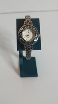 Women&#39;s &quot;P&quot; Branded Silver Tone Bracelet Watch -New Battery - $9.87