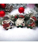 Traditions Collectible Set 3 Large Ceramic Christmas Tree Ornaments 4in  - $270.29 MXN