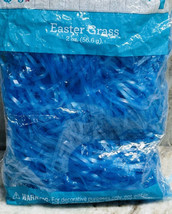 Easter Basket Grass Plastic Blue 2oz Decoration Easter  Filler Bag. - £6.86 GBP