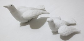 2 Limoges France Porcelain White Dove Figurines EUC 4&quot; &amp; 5&quot; - £39.96 GBP