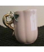 INDIVIDUAL CREAMER, SCALLOPED SIDES GOLD TRIM - $23.23 CAD