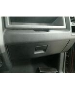 RAM1500   2013 Glove Box 104870162 - €70,14 EUR