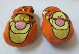 Winnie the Pooh TIGGER BABY SOFT SHOES/SLIPPERS 6-12 MONTHS - £11.96 GBP