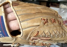 Spalding Bobby Murcer Professional 42-3361 Baseball Glove Mitt Right Han... - $20.45