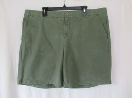 Khakis by GAP shorts boyfriend roll-up Size 20 Desert Cactus green insea... - $14.65