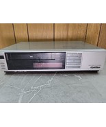 Vintage Quasar Video Cassette Recorder VCR VH5156yq PARTS/REPAIR Powers On - £14.61 GBP