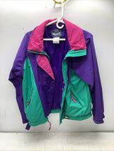 Vintage Women's 80s/90s XL Woolrich Windbreaker Purple/Teal/Pink Full Zip - $539.19 MXN Vintage Women's 80s/90s XL Woolrich Windbreaker Purple/Teal/Pink Full Zip - $539.19 MXN