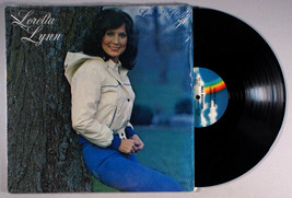 Loretta Lynn - Lookin&#39; Good (1980) Vinyl LP • Cheatin&#39; on a Cheater - $9.61