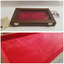 Wooden &amp; Velvet Box Custom Collectibles Display...-
show original title

Orig... - £53.33 GBP