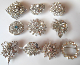 Vintage High End Brooch Lot Clear Crystal, Rhinestone Some Signed - £271.53 GBP