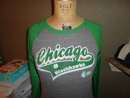 Chicago Blackhawks NHL Raglan Sleeve Ladies T Shirt M - £13.31 GBP