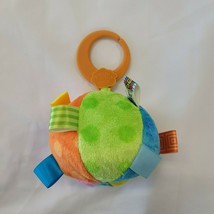 Taggies Round Circle Ball Stuffed Plush Ring Link Clip Baby Toy Rattle  - $455.92 MXN