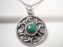 Malachite Accented Circle 925 Sterling Silver Necklace - £12.25 GBP