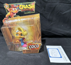 Crash Bandicoot COCO Jakks Pacific 2.5&quot; Head Start collection Action fig... - £15.89 GBP