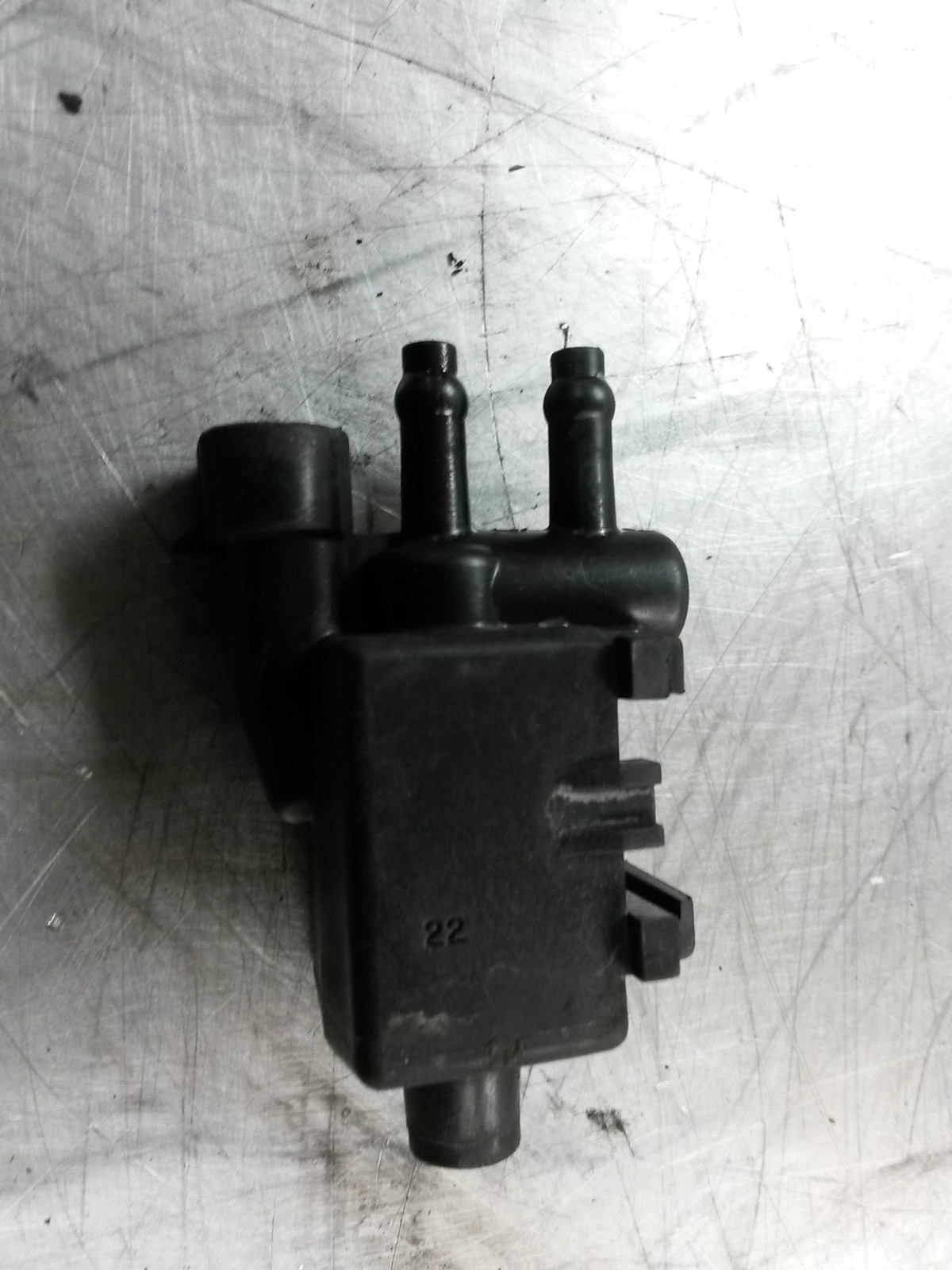 Vacuum Switch For 96-97 Honda Passport  3.2 - $36.33