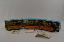 Athearn 40&#39; Reefer Refrigerator Car Lot HO Gauge Burlington Express NP EKSX - £22.68 GBP