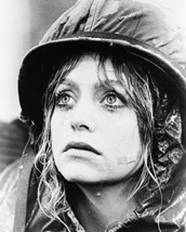 Goldie Hawn In Private Benjamin 16X20 Canvas Giclee - £55.12 GBP