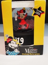 2019 Disney Minnie Mouse Musical Waterglobe Graduation Gift! SEE! - $24.74