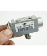 A/C Expansion Valve for Mercedes-Benz C230 C240 C320 SLK300 Chrysler Cro... - $27.41 CAD