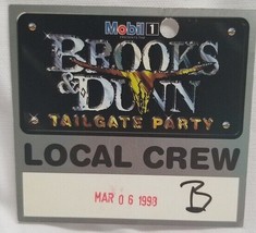 BROOKS &amp; DUNN - VINTAGE ORIGINAL 1998 TOUR CONCERT TOUR CLOTH BACKSTAGE ... - $10.00