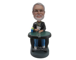Custom Bobblehead Cool Dude Gambler Wining The Round With A Pair Of Aces - Sport - £134.67 GBP