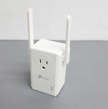 TP-Link Wireless N300 Wi-Fi Range Extender TL-WA860RE - White image 2