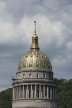 Dome of the West Virginia State Capitol building in Charleston Photo Print - £6.96 GBP+