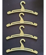 Vintage Whitman PUBL Co doll Hangers  blot of 4 Pale Yellow  - $322.35 MXN