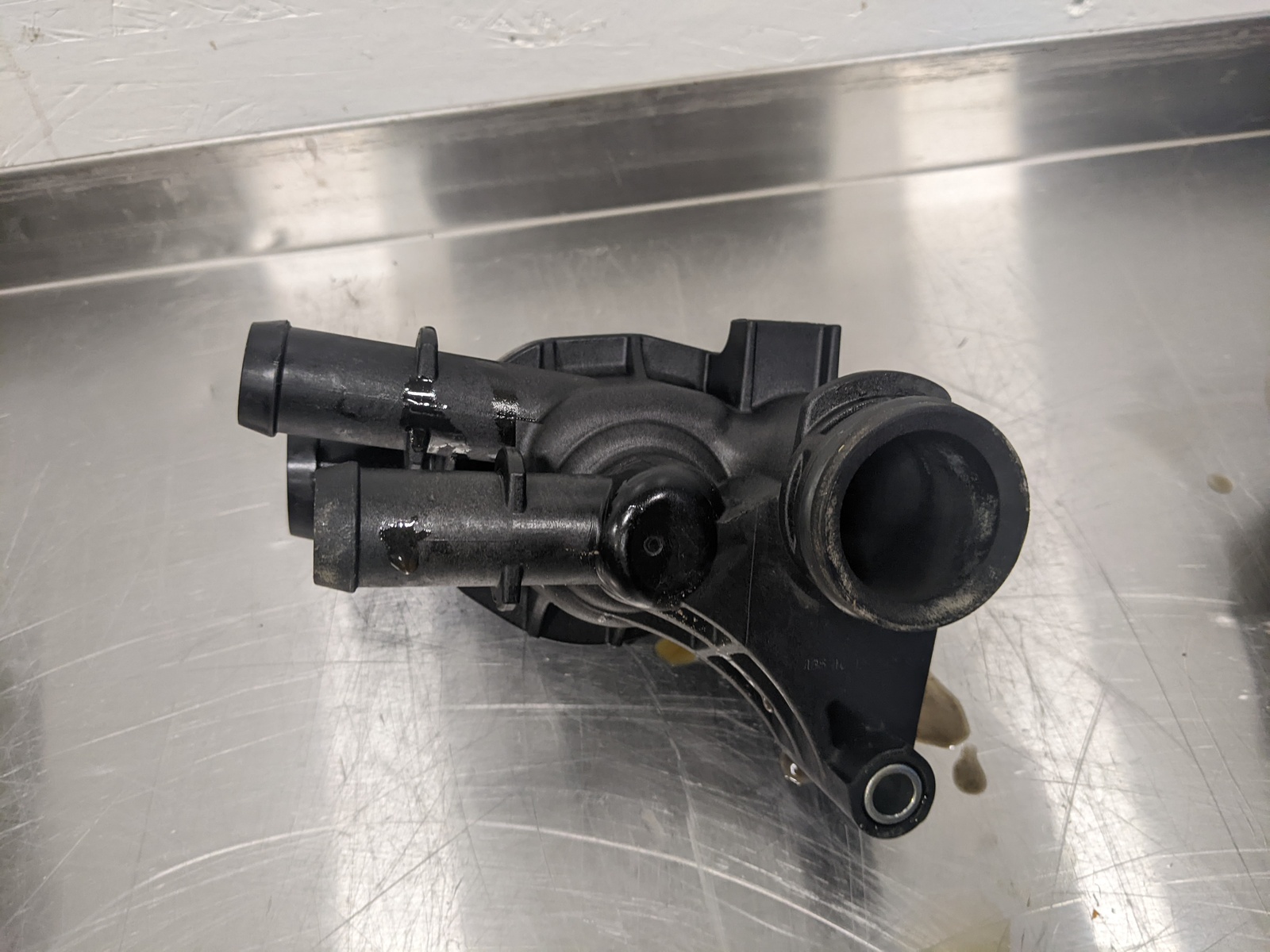 Thermostat Housing For 13-16 Ford Escape  1.5 DS7G9K478DB - $29.65