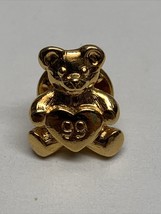 New Vintage Avon Babys First Christmas Gold Tone Pin 1999 KG - £9.19 GBP