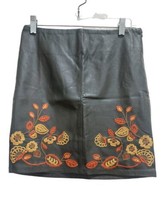 Romeo &amp; Juliet Couture Faux Leather Embroidered Mini Skirt Green Size Small NWT - £27.77 GBP